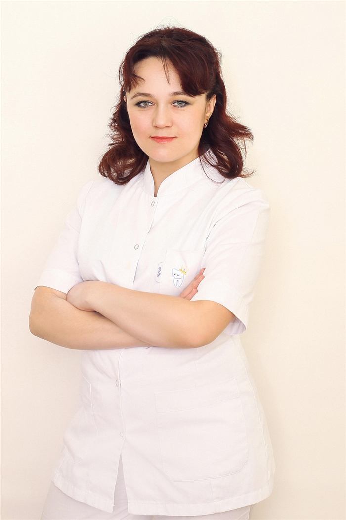Dr. Sarah Mitchell